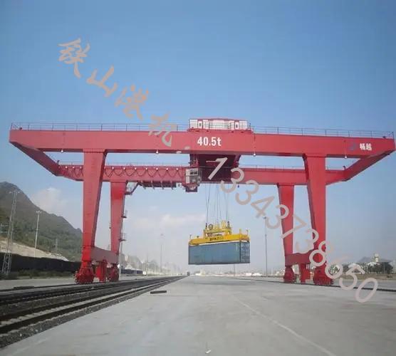 廣西河池軌道集裝箱門式起重機廠家專注每個細(xì)節(jié)
